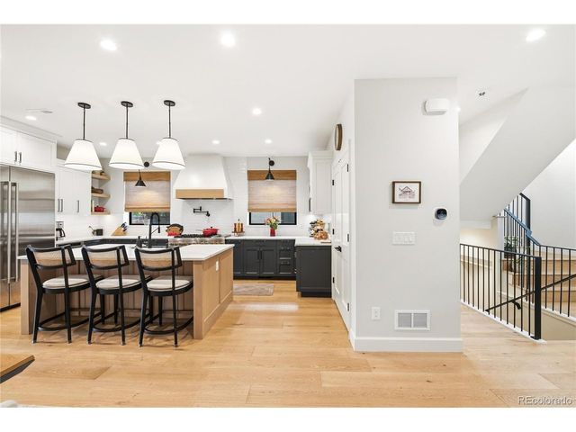 3364 W Moncrieff Pl, Denver, CO 80211