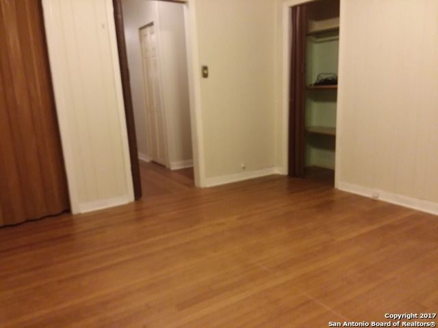 217 JOHN PAGE DR, San Antonio, TX 78228