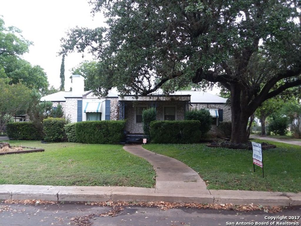217 JOHN PAGE DR, San Antonio, TX 78228