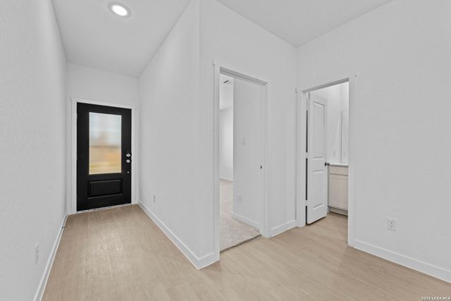 2303 Fort Davis Pass, Marion, TX 78124