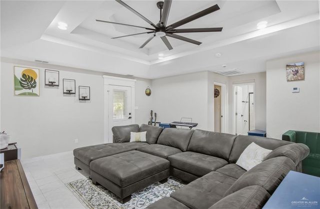 2400 Kirk Avenue, Mission, TX 78574
