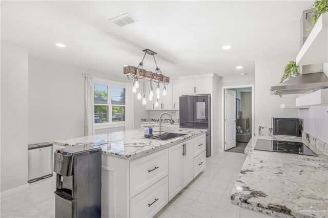 2400 Kirk Avenue, Mission, TX 78574