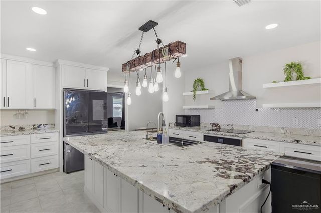 2400 Kirk Avenue, Mission, TX 78574