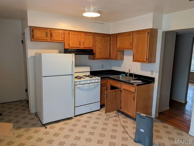 1724 Elliott Avenue, St Louis, MO 63106