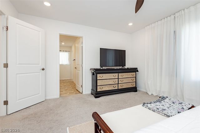10417 Rose Palisade Street, Las Vegas, NV 89141