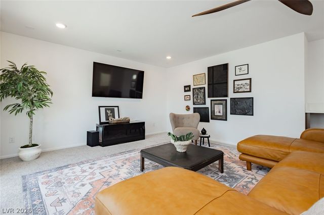 10417 Rose Palisade Street, Las Vegas, NV 89141