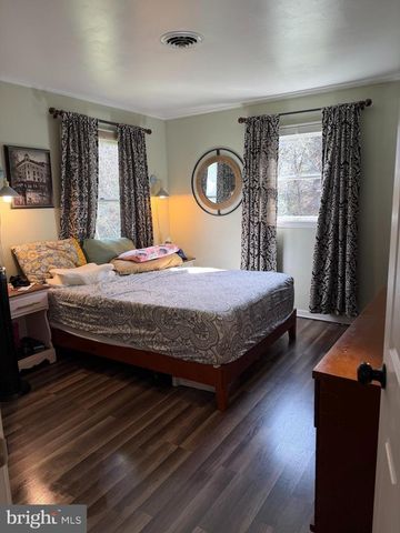 104 AIKEN LN, Clear Brook, VA 22624