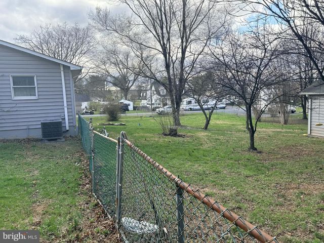 104 AIKEN LN, Clear Brook, VA 22624