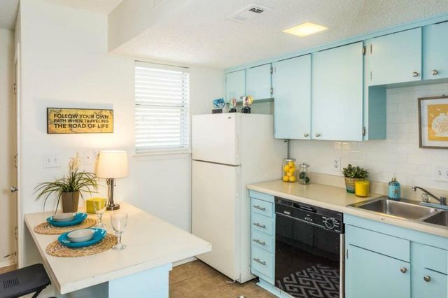 3405 Helms ST 108, Austin, TX 78705