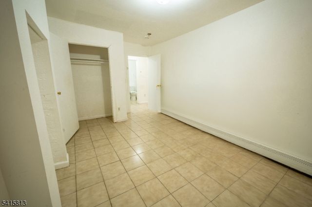 6 Baldwin Ave, Jersey City, NJ 07304