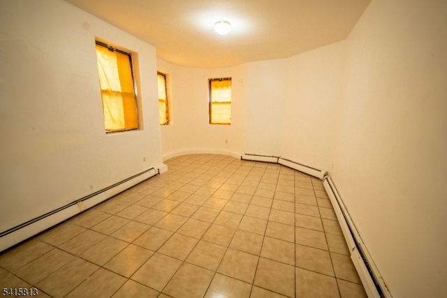 6 Baldwin Ave, Jersey City, NJ 07304