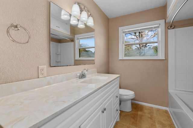 4984 Hwy 79 S, Henderson, TX 75654