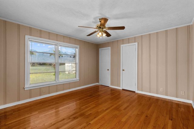 4984 Hwy 79 S, Henderson, TX 75654