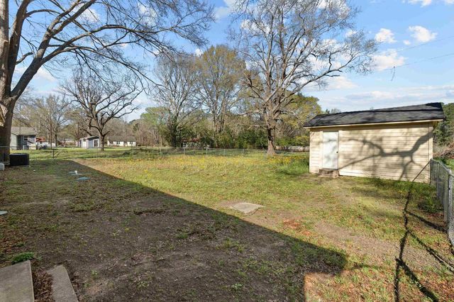 4984 Hwy 79 S, Henderson, TX 75654