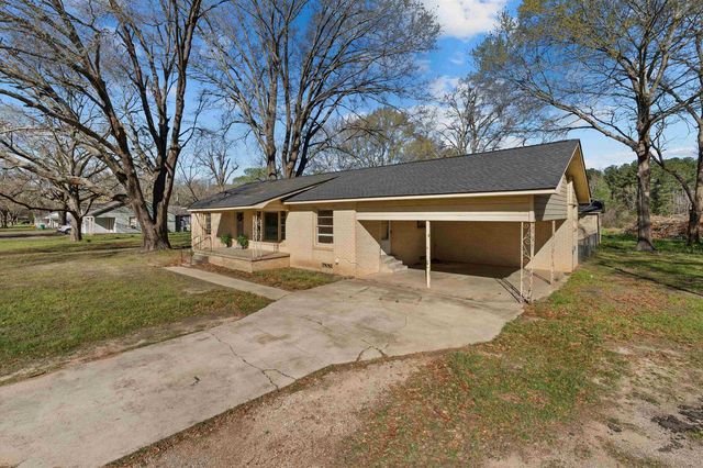 4984 Hwy 79 S, Henderson, TX 75654