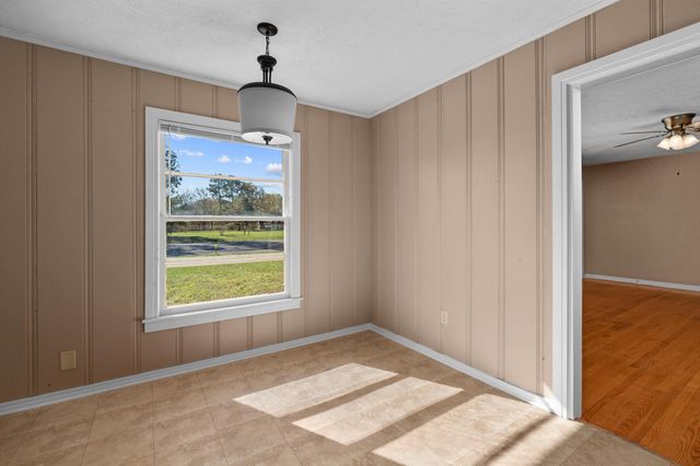 4984 Hwy 79 S, Henderson, TX 75654