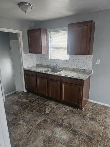 12944 Rosemont, Detroit, MI 48223