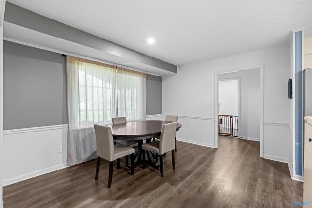 15209 Clodessa Drive, Athens, AL 35611