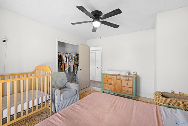 15209 Clodessa Drive, Athens, AL 35611