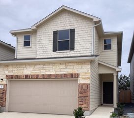 10643 W Military Unit 37, San Antonio, TX 78251