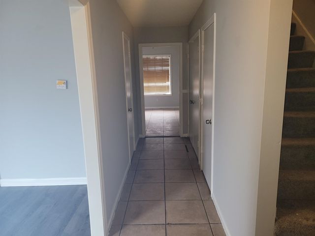 3157 Tulip Poplar Dr, Memphis, TN 38115