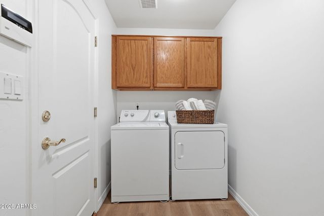 5830 E MCKELLIPS Road 100, Mesa, AZ 85215