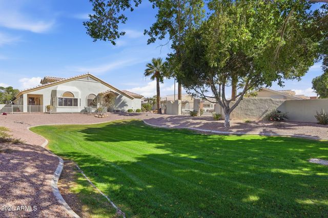 5830 E MCKELLIPS Road 100, Mesa, AZ 85215