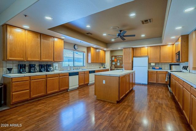 5830 E MCKELLIPS Road 100, Mesa, AZ 85215