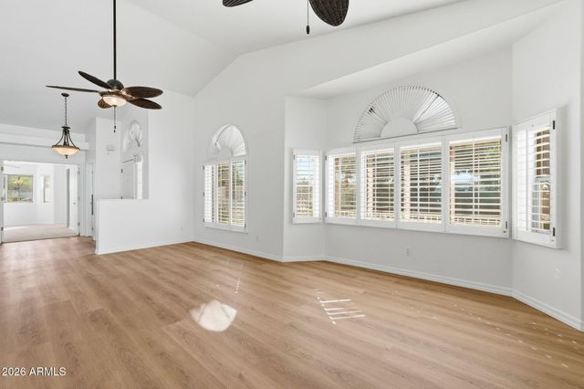 5830 E MCKELLIPS Road 100, Mesa, AZ 85215