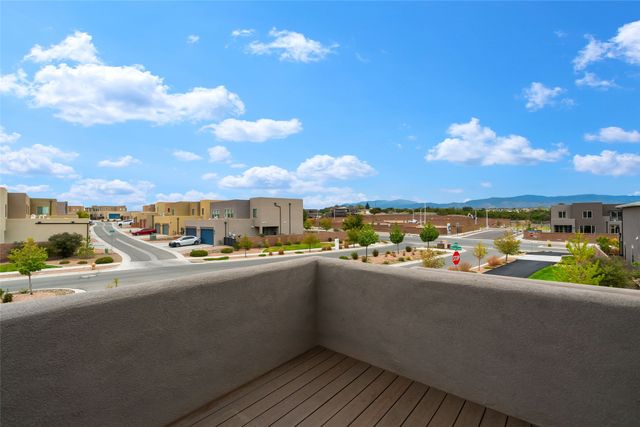 4724 Wheeler Peak, Santa Fe, NM 87507