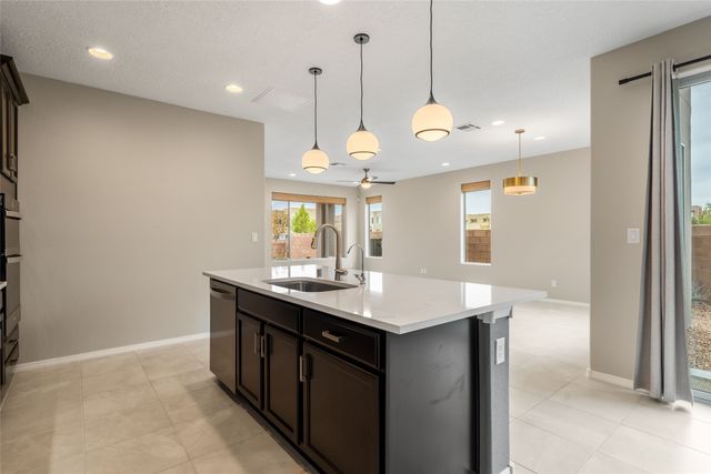 4724 Wheeler Peak, Santa Fe, NM 87507