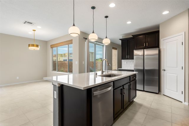4724 Wheeler Peak, Santa Fe, NM 87507