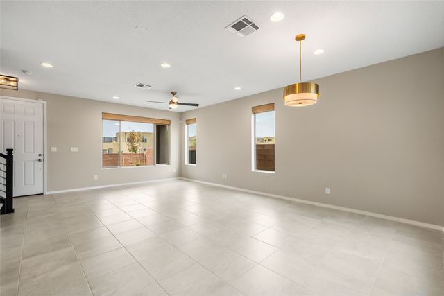 4724 Wheeler Peak, Santa Fe, NM 87507