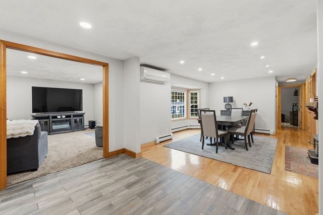 76 Fairview Ave, Rehoboth, MA 02769