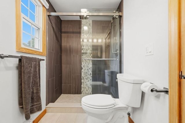 76 Fairview Ave, Rehoboth, MA 02769