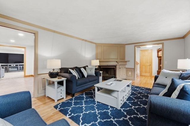 76 Fairview Ave, Rehoboth, MA 02769