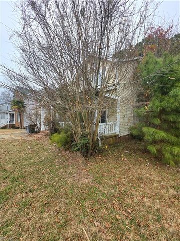 145 Alaric DR, Hampton, VA 23664