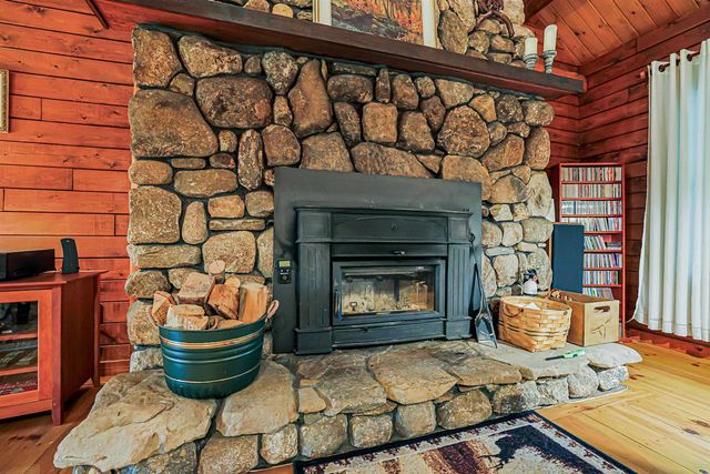 676 Starch Mill Road, Mason, NH 03048