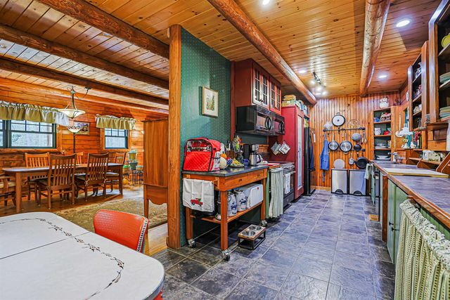 676 Starch Mill Road, Mason, NH 03048
