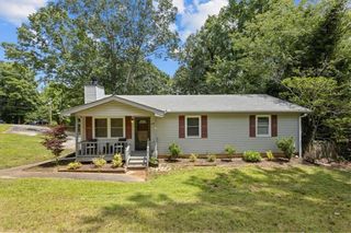 8990 Tweeddale Drive, Winston, GA 30187