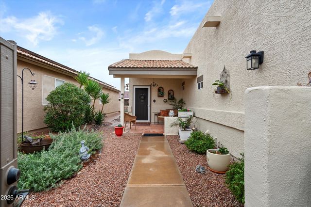 2122 N SWEETWATER Drive, Casa Grande, AZ 85122