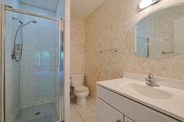 1501 Woodbridge Road 3E, Joliet, IL 60436