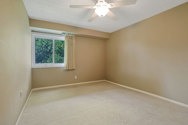1501 Woodbridge Road 3E, Joliet, IL 60436