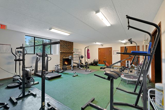 1501 Woodbridge Road 3E, Joliet, IL 60436