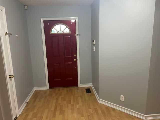 1224 Marla Dr, Clarksville, TN 37042