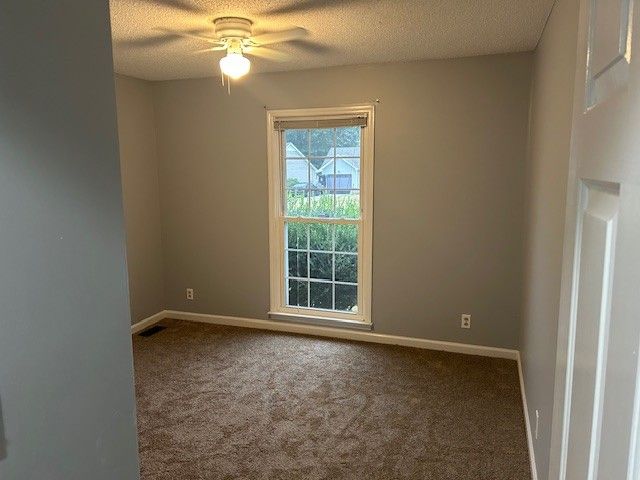 1224 Marla Dr, Clarksville, TN 37042