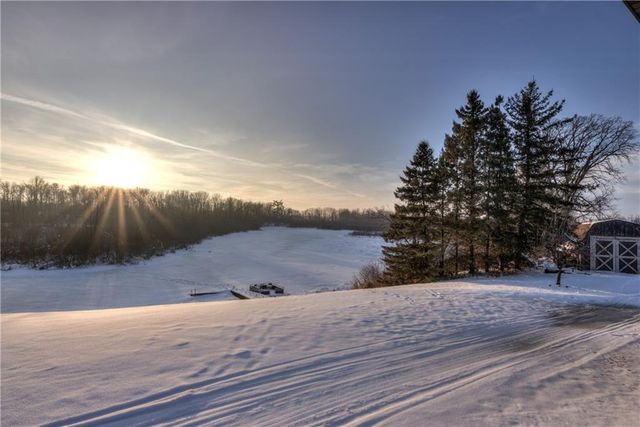 1337 15th Avenue, Barron, WI 54812