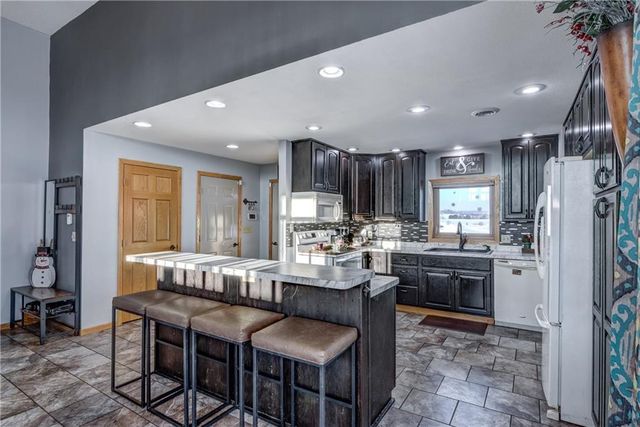 1337 15th Avenue, Barron, WI 54812