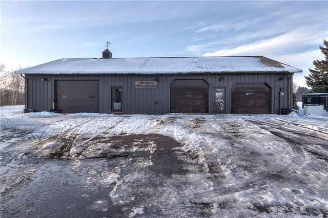1337 15th Avenue, Barron, WI 54812