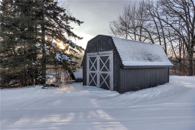 1337 15th Avenue, Barron, WI 54812